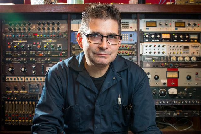 Brian Cassella/Chicago Tribune/Tribune News Service via Getty  Steve Albini poses for a portrait in his studio on July 24, 2014 in Chicago, Ill.